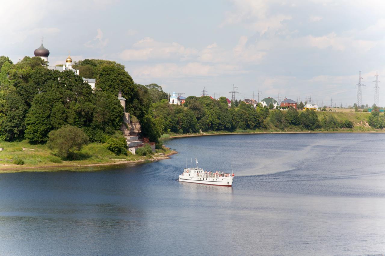 Medem Hotel Pskov Luaran gambar